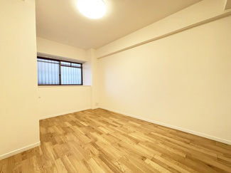 【洋室】 | ダイアパレス甲子園 | 6.5帖の洋室