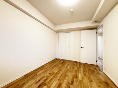 【洋室】 | ダイアパレス甲子園 | 全居室収納付きのためお部屋もすっきり