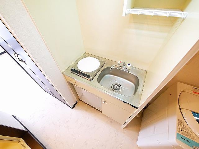 エヌエムドゥーズのキッチン|キッチンです