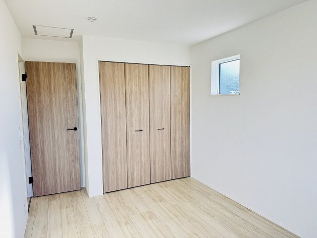 八王子市　大楽寺町　新築一戸建て　１期の収納|～収納力の高いクローゼット完備～