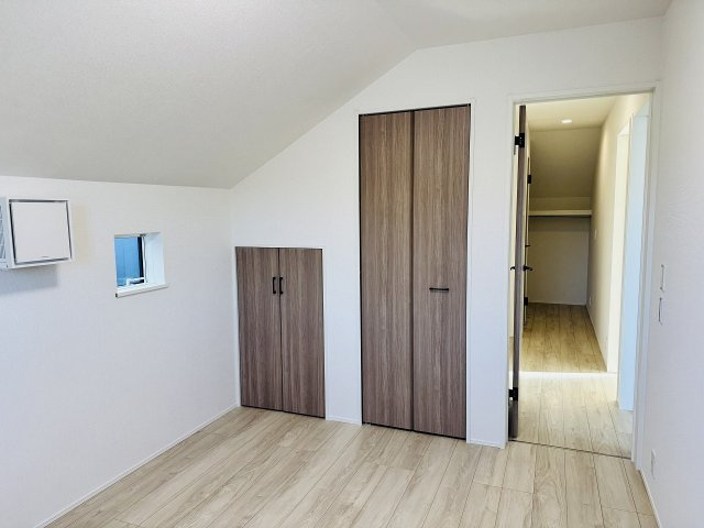 八王子市　大楽寺町　新築一戸建て　１期の収納|～収納力の高いクローゼット完備～