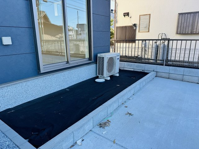 八王子市　大楽寺町　新築一戸建て　１期の庭|～プランター植えなども楽しめるスペース～