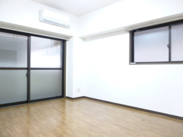 サンクレールコートの居間・リビング