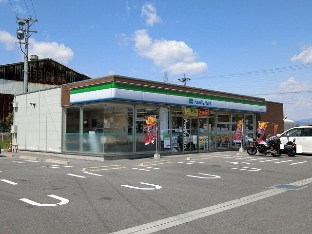 ｎｏｖａ（ノーヴァ）の周辺|ファミリーマート 大垣坂下町店まで1700m