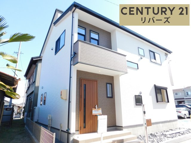 あま市木田西山の新築一戸建の外観|◇限定１棟◇　　新価格！！いつでもご案内出来ます♪（お問合せ当日、平日、水曜、夜間でもＯＫ）　敷地４９．２５坪！　開放的な角地！　駐車並列３台可能！　１階にＦＣＬや全居室収納完備の収納豊富物件！