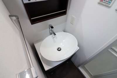 【独立洗面台】 | マリス京橋WING | 独立洗面台で身支度をすべて済ませてしまいましょう