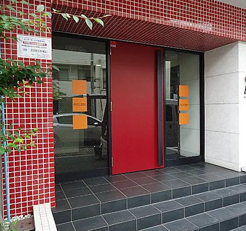 ビバリーホームズ板橋本町のエントランス