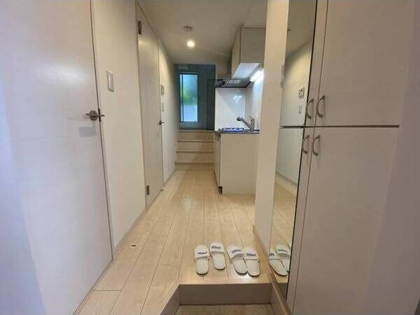 Crescita六番町の玄関|シューズボックス