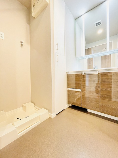 【ランドリースペース】 | モントーレ東比恵クレア