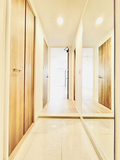 【玄関】 | モントーレ東比恵クレア