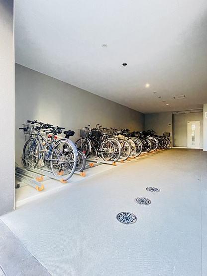 【駐輪場】 | モントーレ東比恵クレア