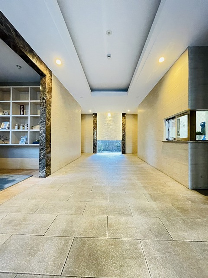 【エントランス】 | モントーレ東比恵クレア