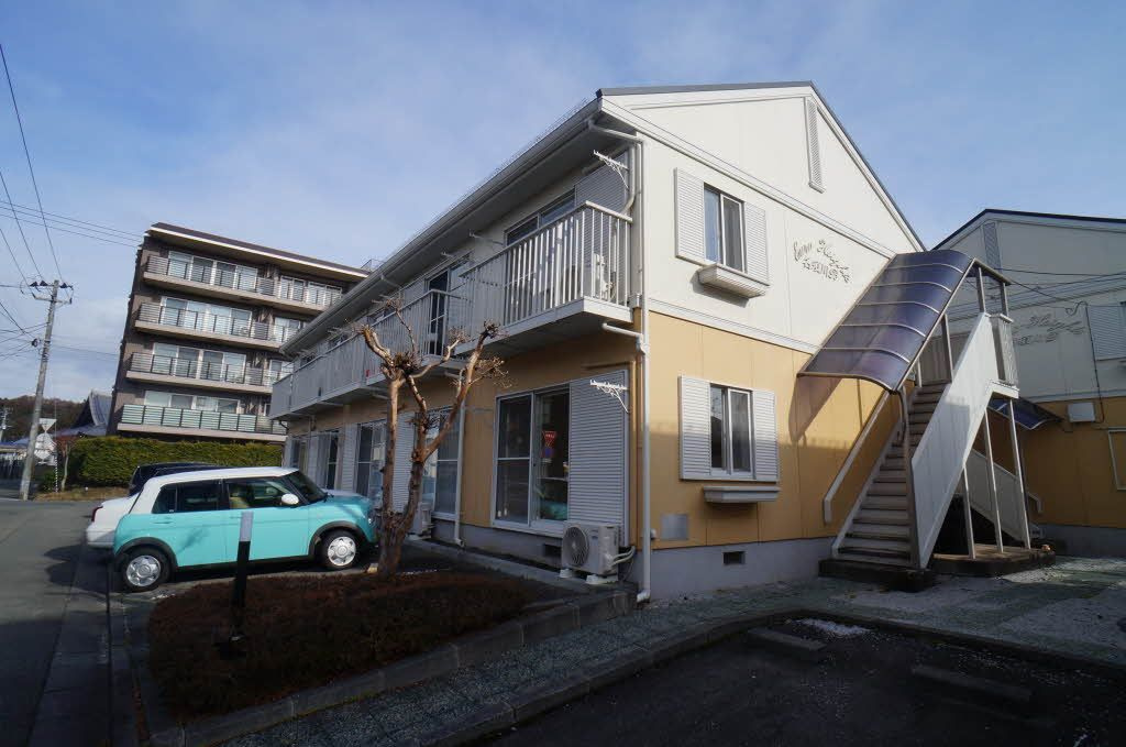 ユーロハイツ名須川 Ｂの外観