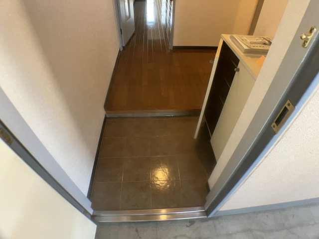 ラフォーレ中浦和Ⅱの玄関