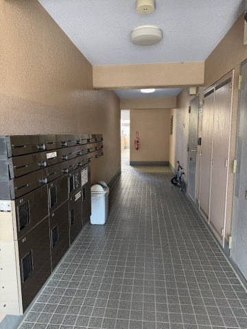 ラフォーレ中浦和Ⅱのロビー