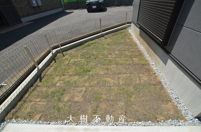 【庭】 | 海老名市河原口2丁目  新築戸建て　全１棟【仲介手数料無料】