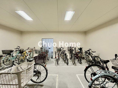 【駐輪場】 | アルファコート西葛西 | 【自転車置き場】最新の空き状況や費用などの詳細は担当スタッフまでお問い合わせください。