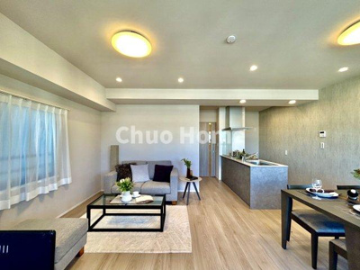 【居間・リビング】 | アルファコート西葛西 | 【リビングダイニング】一日の中で多くの時間を過すことになるリビングダイニングだからこそ、いつも穏やかな空間であることが必然。爽やかな通風と採光を存分に感じる事が出来る空間です。