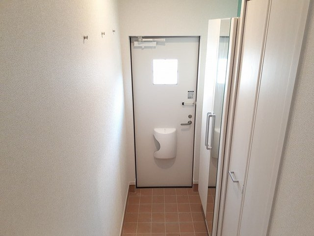 アンソレイエの玄関