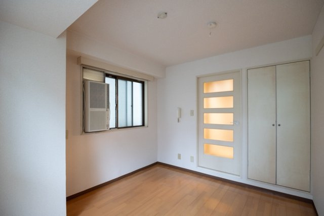 パールマンション白山の洋室|※写真は同タイプの別室になります