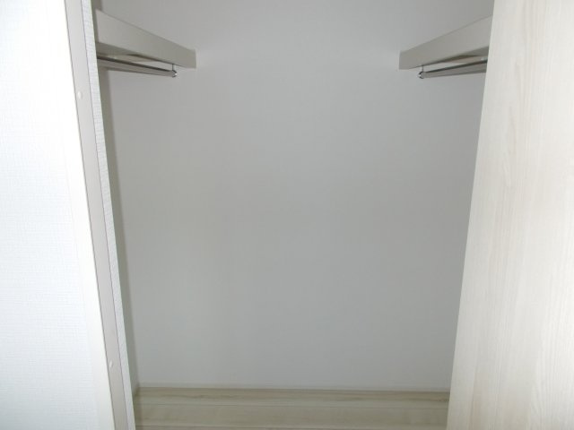 リナージュ前橋三河町２丁目25-1期　2号棟（平屋）の収納|洋室1収納ウオークインクローゼットです