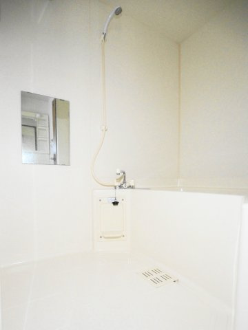  グランドール倭の浴室