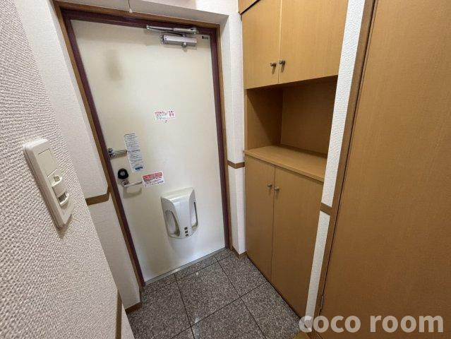 アイリスⅡの玄関