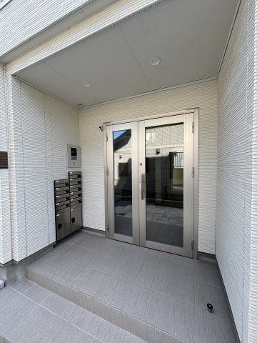 【エントランス】