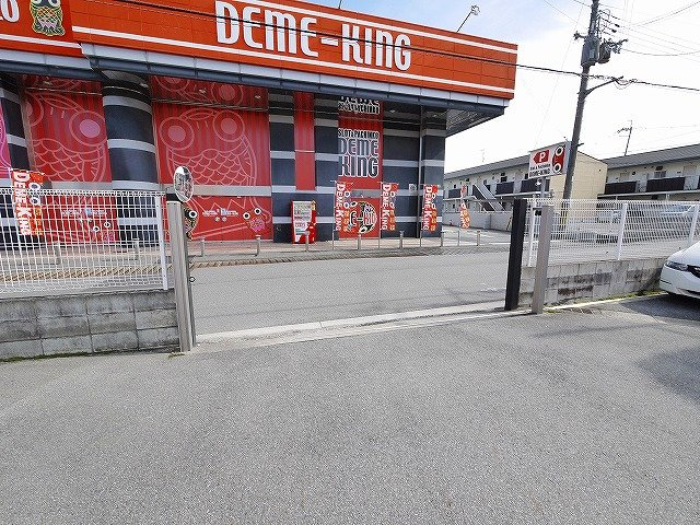 田中モータープールの外観