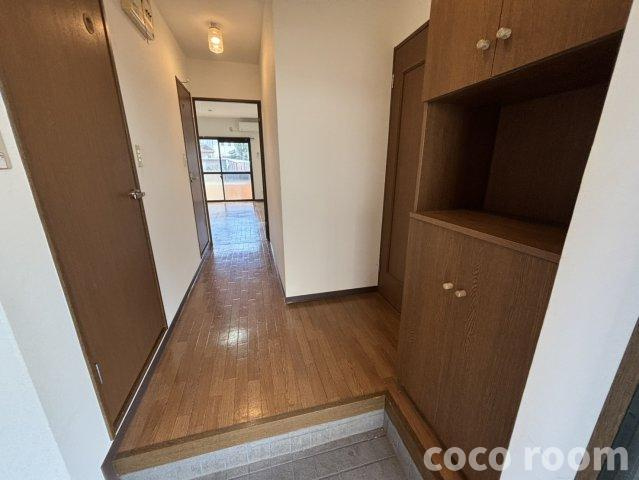 アイリスの玄関