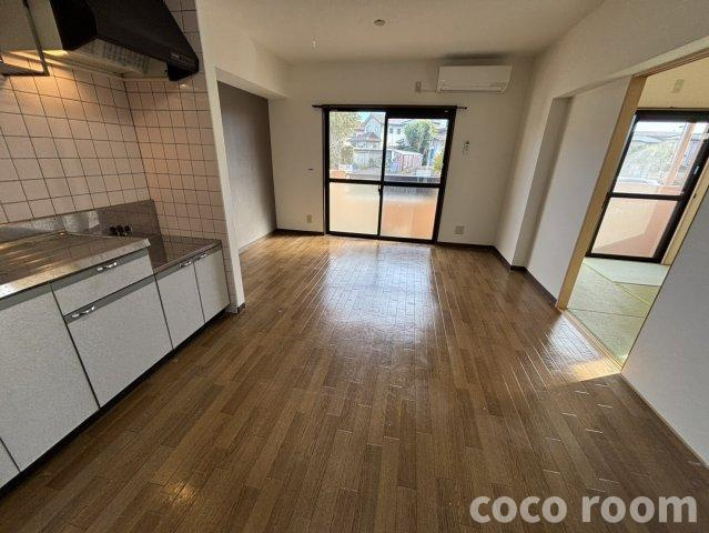 アイリスの居間・リビング