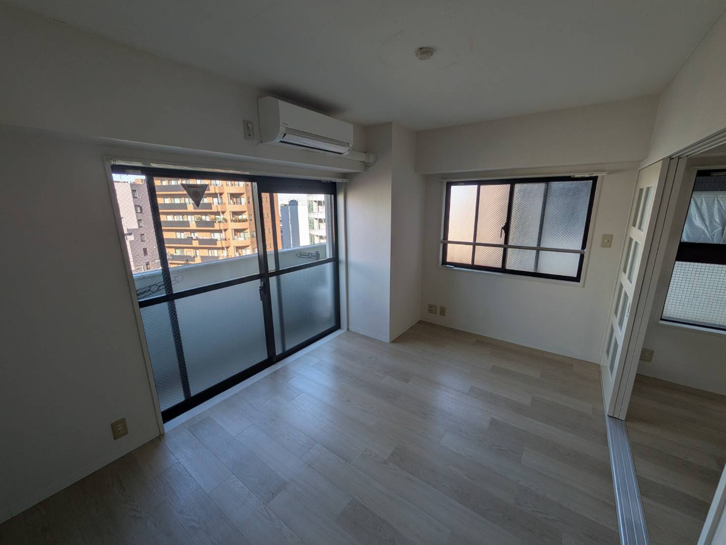 ADRIANOの居間・リビング