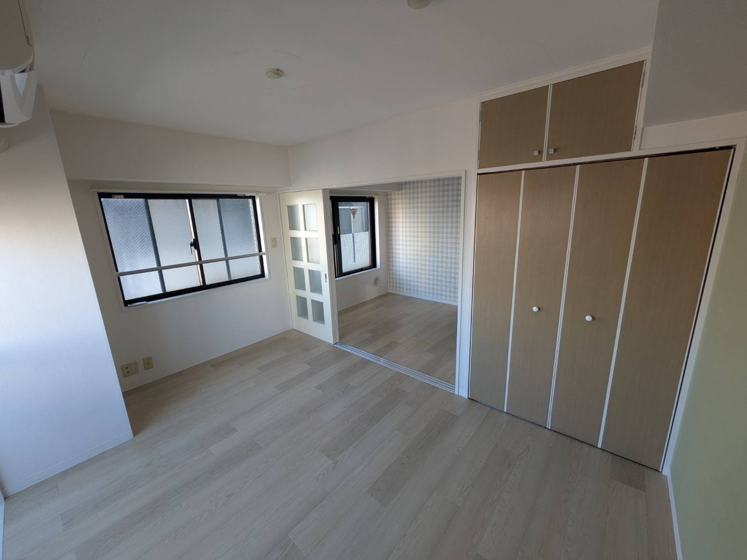 ADRIANOの居間・リビング