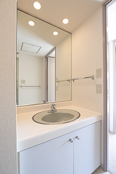 【洗面所】 | パティオ本牧