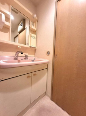 【洗面所】 | ライオンズプラザ東向島 | 脱衣スペースもあります