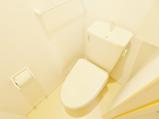 Y´ｓGrande　IIIのトイレ