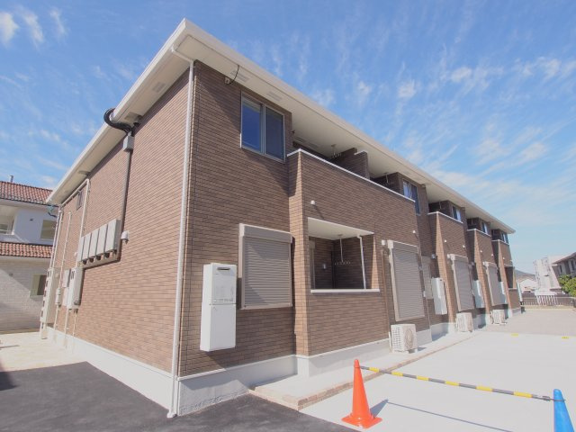 Y´ｓGrande　IIIの外観