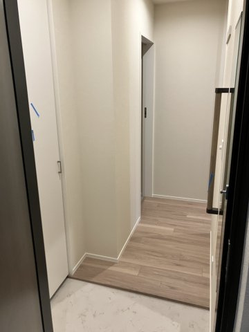 IL POSTO SOLEGGIATOの玄関