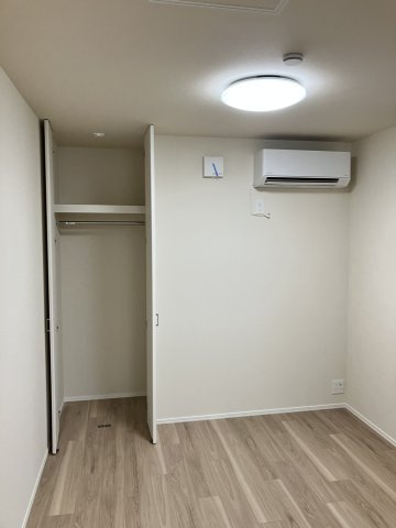 IL POSTO SOLEGGIATOの洋室