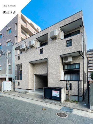 ピュア姪浜拾番館の外観