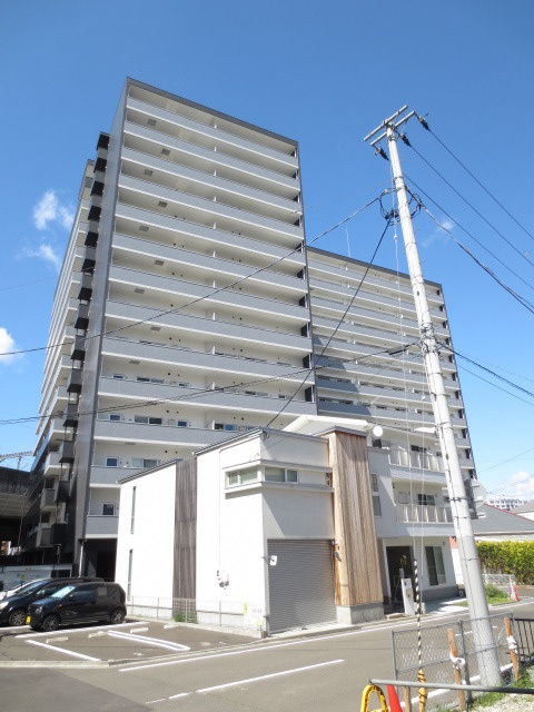 アルティザ仙台花京院の外観