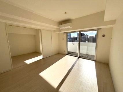 アルティザ仙台花京院の居間・リビング