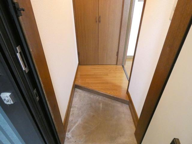 ゴールドクレストの玄関