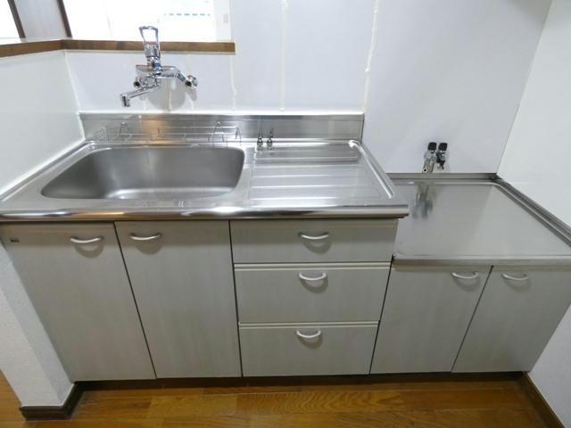 ゴールドクレストのキッチン