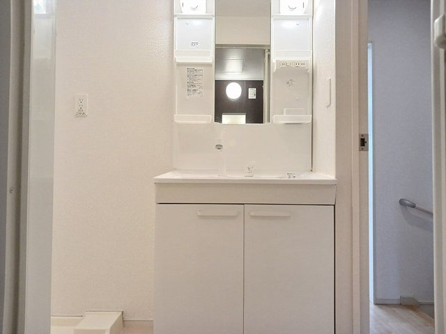 【洗面所】