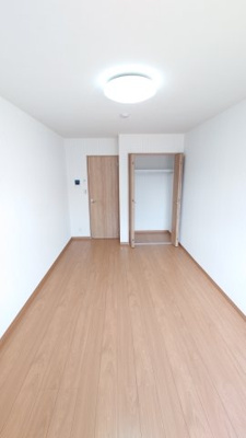 【居間・リビング】 | Queue de chien 1er | こちらの居間で趣味の時間をお楽しみください