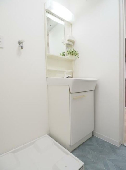 【独立洗面台】