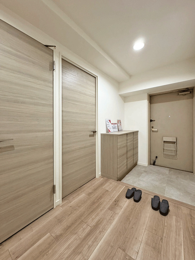 ライオンズマンション中倉の玄関