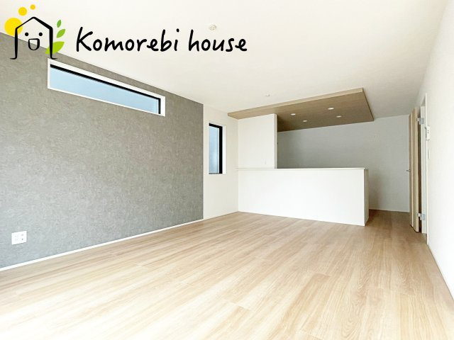 上尾市大谷本郷　9期　新築一戸建て　グラファーレ　02の居間・リビング|おしゃれなリビングです