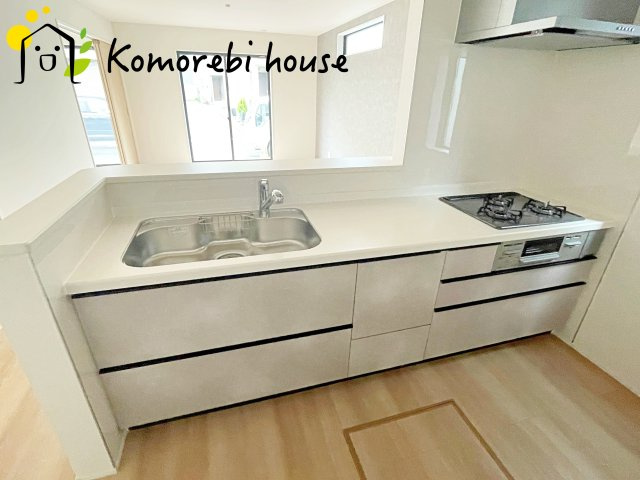 上尾市大谷本郷　9期　新築一戸建て　グラファーレ　02のキッチン|キッチンです